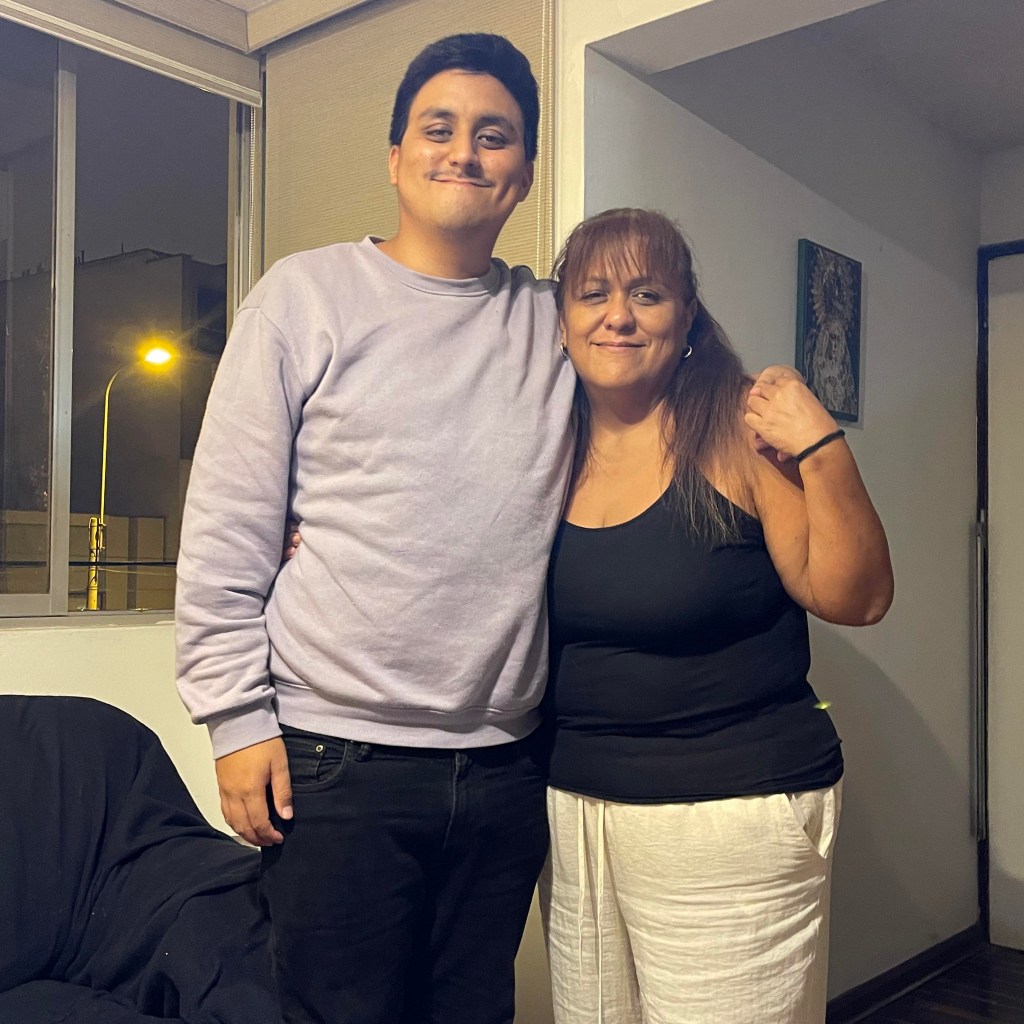 Marie Pajuelo Barba en su rol de madre y comunicadora.